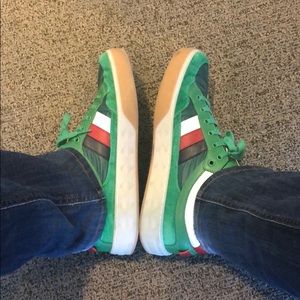 Meet your Posher, Nick